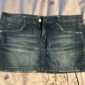 American Eagle denim mini skirt!